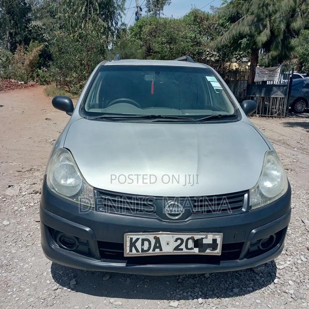 Nissan Advan 2014 Silver
