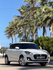 Suzuki Swift 2018 White for sale