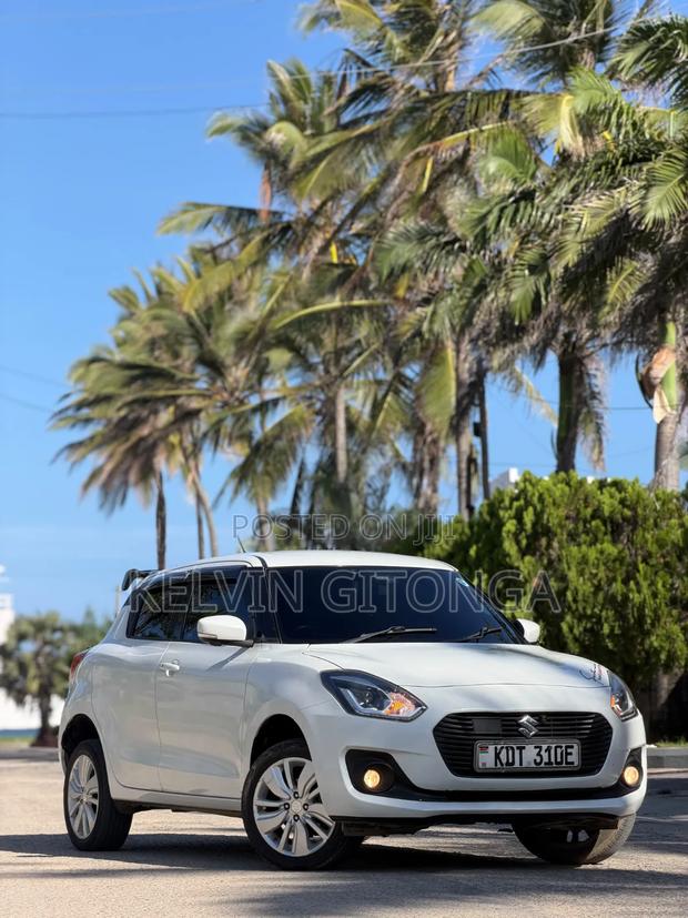 Suzuki Swift 2018 White