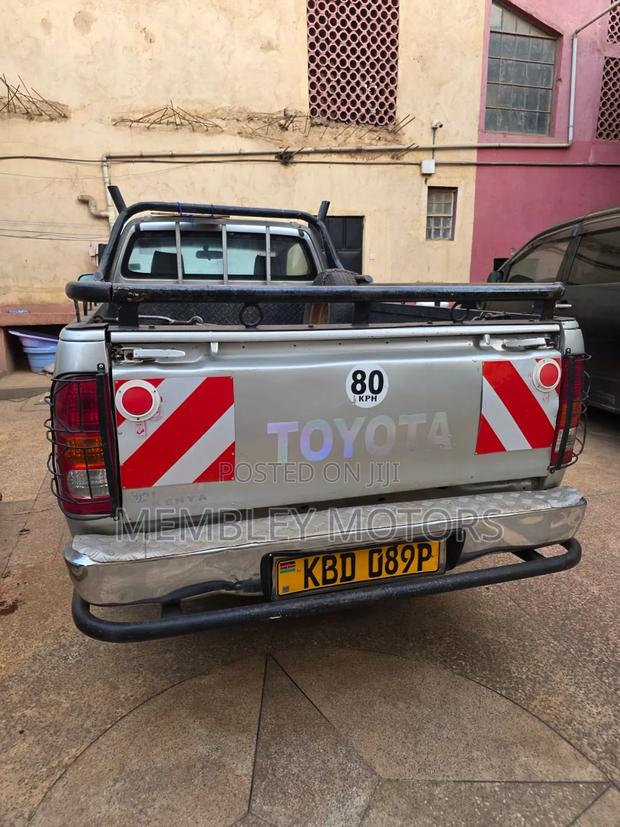 Toyota Hilux 2.7 VVT-i 4x4 SRX 2007 Silver