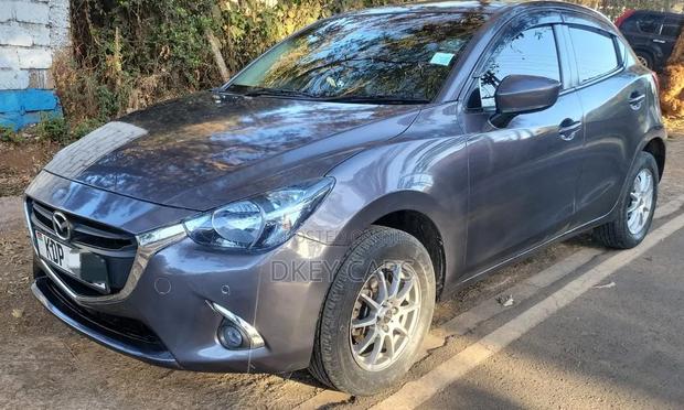 Mazda Demio 2017 Gray