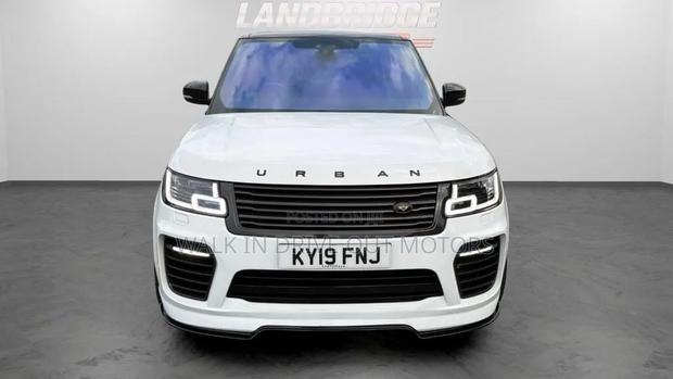 Land Rover Range Rover Vogue 2019 White