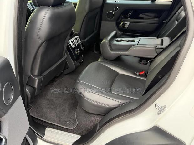 Land Rover Range Rover Vogue 2019 White