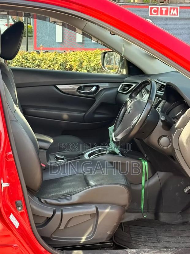 Nissan X-Trail 2017 Red