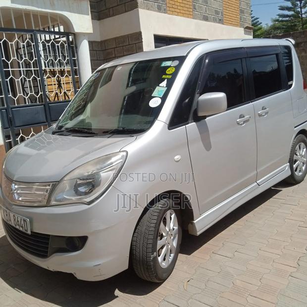 Mitsubishi Delica 2013 Silver