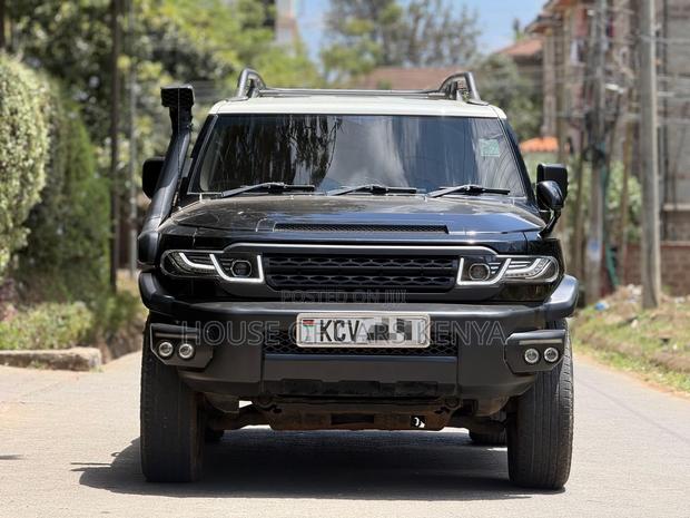 Toyota FJ Cruiser 2013 Black