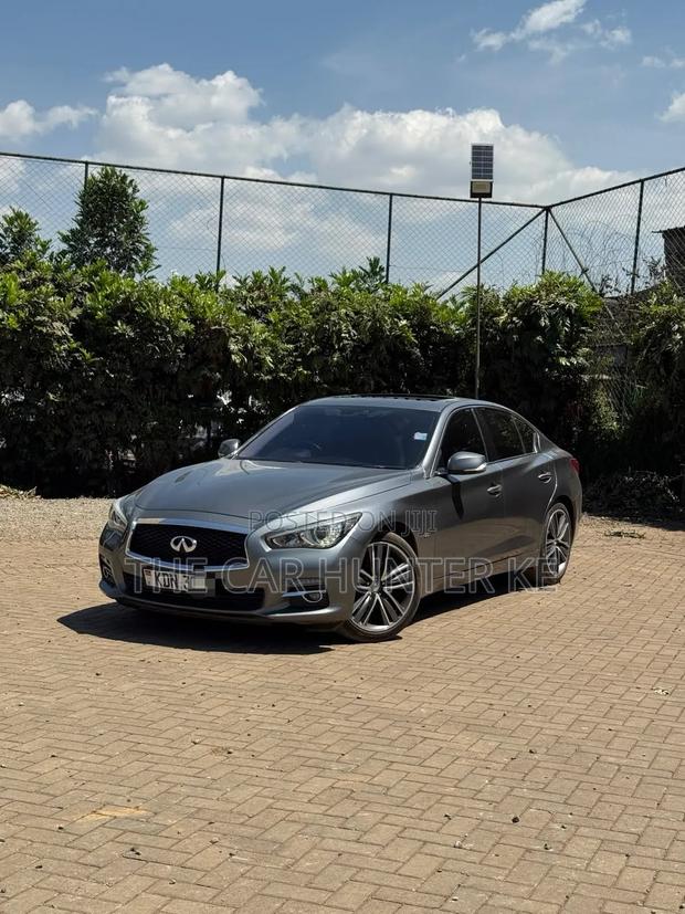 Infiniti Q50 2016 Silver