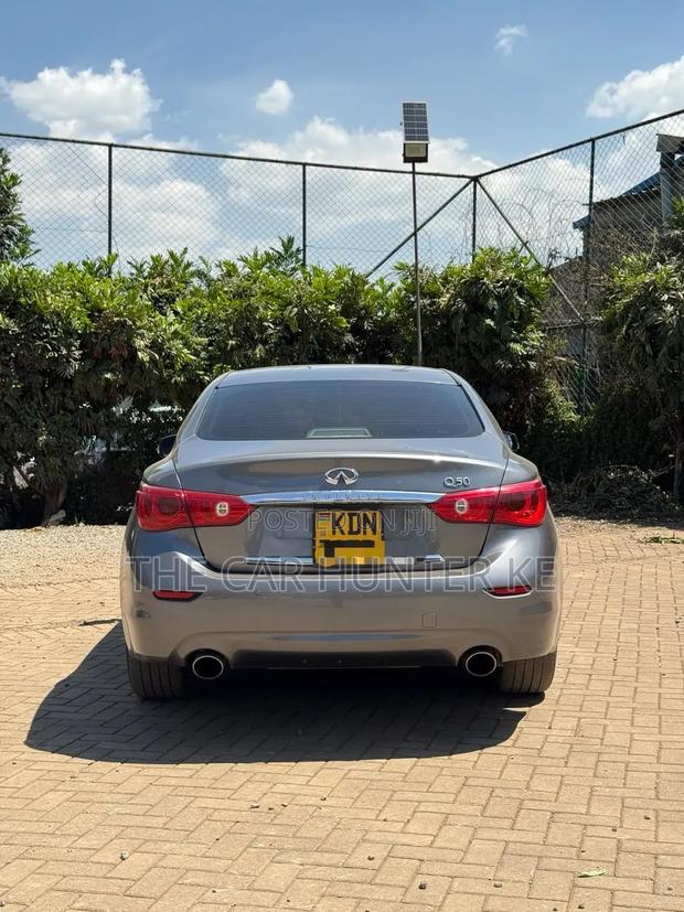 Infiniti Q50 2016 Silver