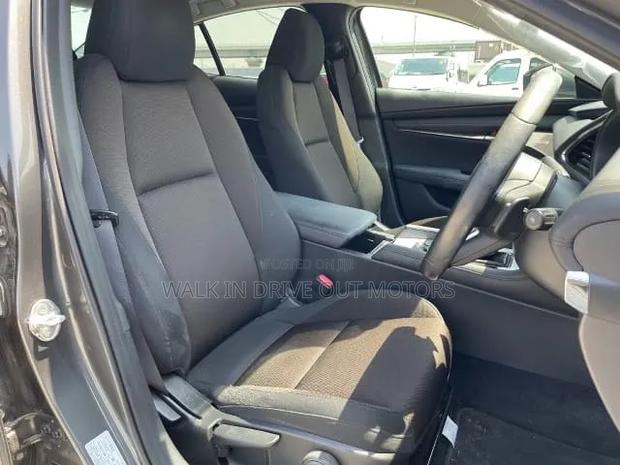 Mazda 3 2021 Gray