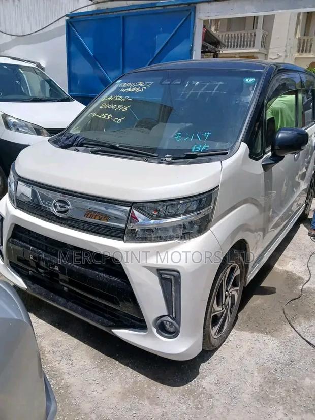 Daihatsu Move 2019 White
