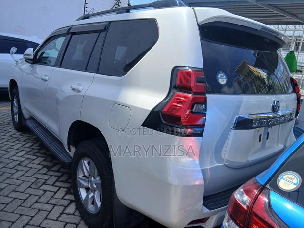 Toyota Land Cruiser Prado 4.0 Petrol TX 2019 White