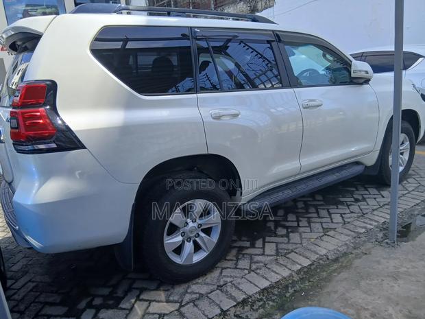 Toyota Land Cruiser Prado 4.0 Petrol TX 2019 White