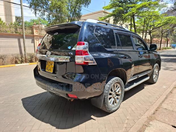 Toyota Land Cruiser Prado 2.7 2017 Black