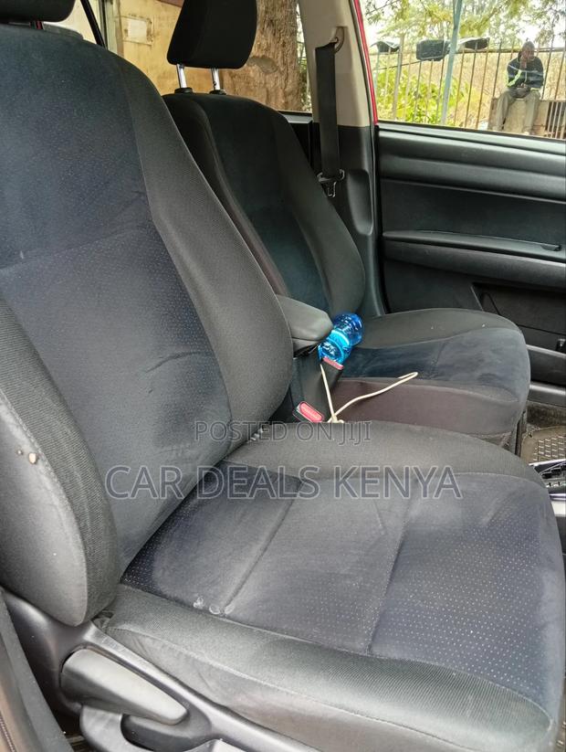 Toyota Corolla Fielder 1.5 Hybrid FWD 2016 Red