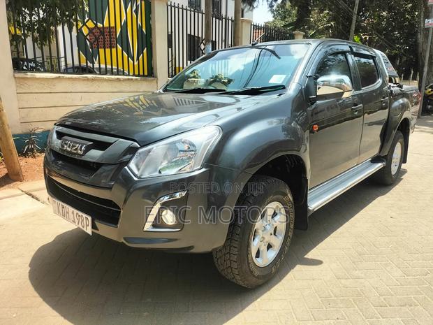 Isuzu D-MAX 2022 Gray