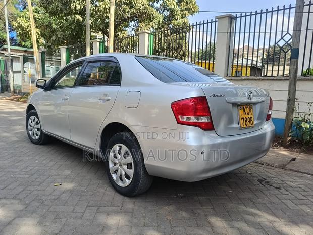 Toyota Axio 1.5 G 2WD 2011 Silver