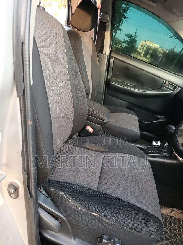 Toyota Corolla RunX 2004 Silver