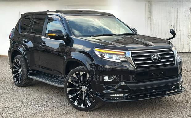 Toyota Land Cruiser Prado 2.8 2019 Black