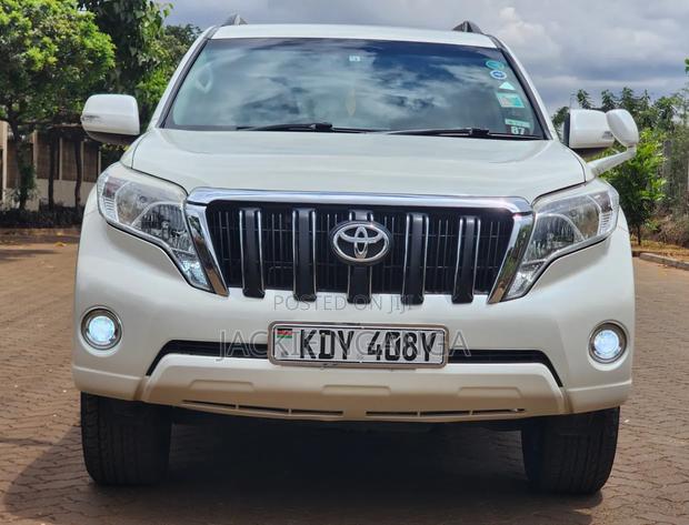 Toyota Land Cruiser Prado 2016 White