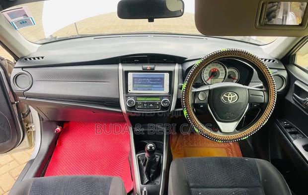 Toyota Corolla Fielder 2012 Silver