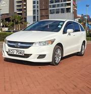 Honda Stream 2013 White for sale