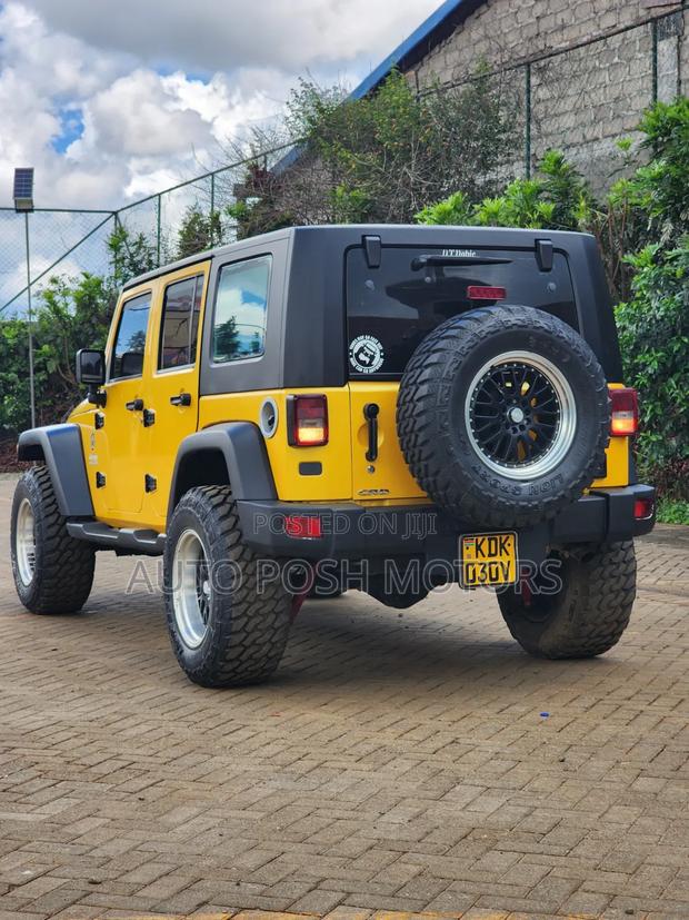 Jeep Wrangler 2009 Orange