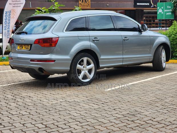 Audi Q7 2007 Gray