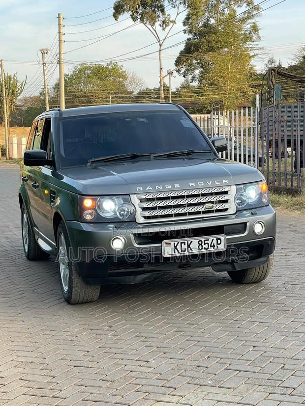 Land Rover Range Rover Sport 2010 Gray