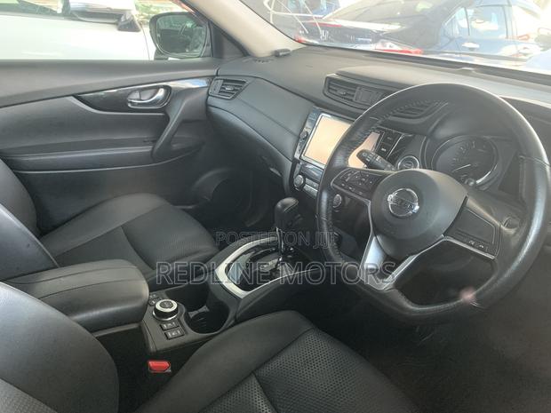 Nissan X-Trail 2.0 Petrol AWD 2019 Brown