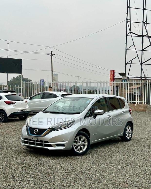 Nissan Note 1.2 Hybrid 2019 Silver