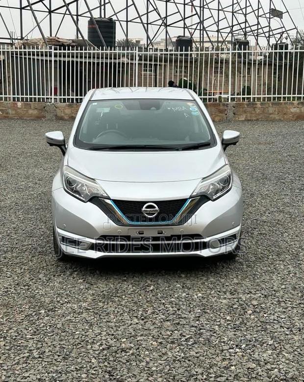 Nissan Note 1.2 Hybrid 2019 Silver