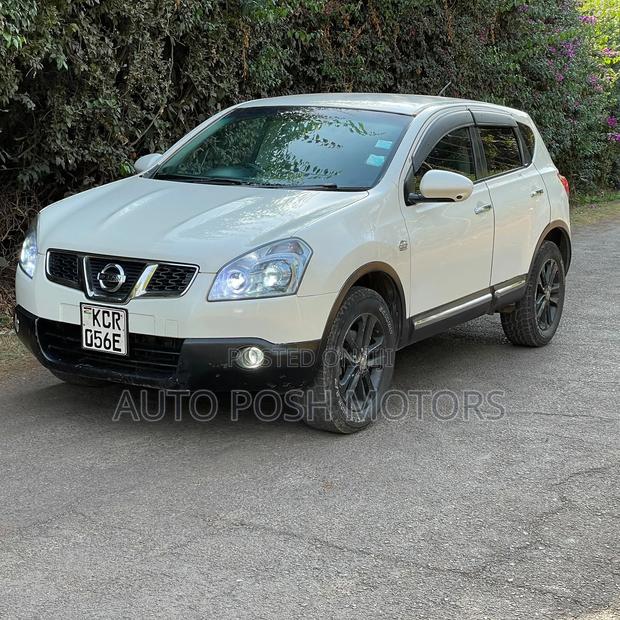 Nissan Dualis 2012 Pearl
