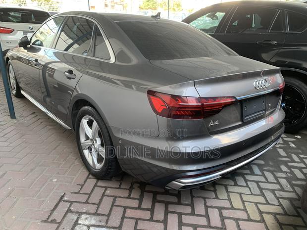 Audi A4 S line Premium 2021 Gray