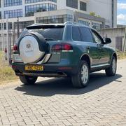 Volkswagen Touareg 2008 Green for sale