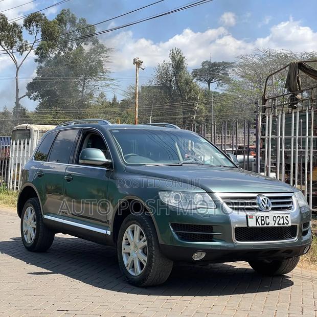 Volkswagen Touareg 2008 Green