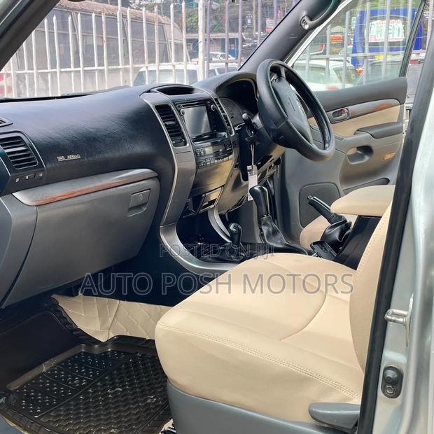 Toyota Land Cruiser Prado 2007 Silver