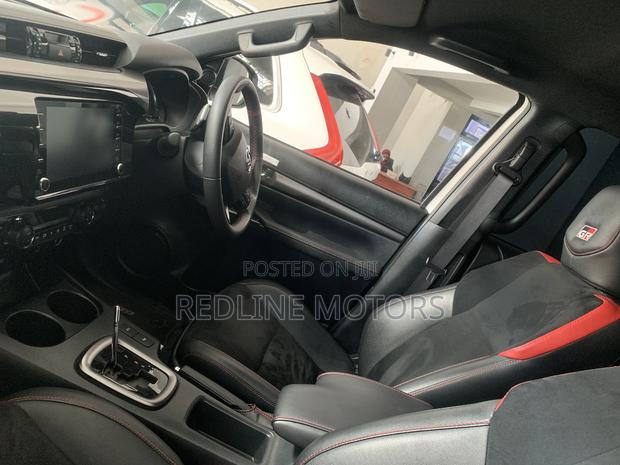 Toyota Hilux Revo Double Cab Deisel 2.4 AWD 2019 White