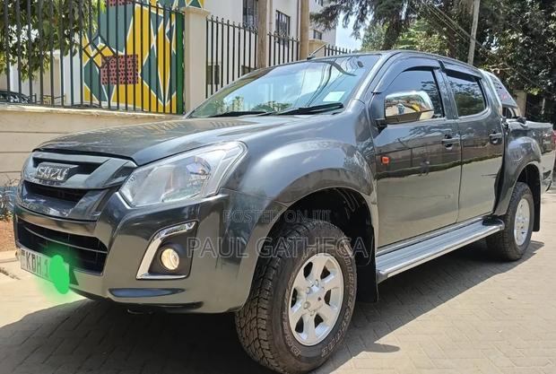 Isuzu D-MAX 2022 Gray
