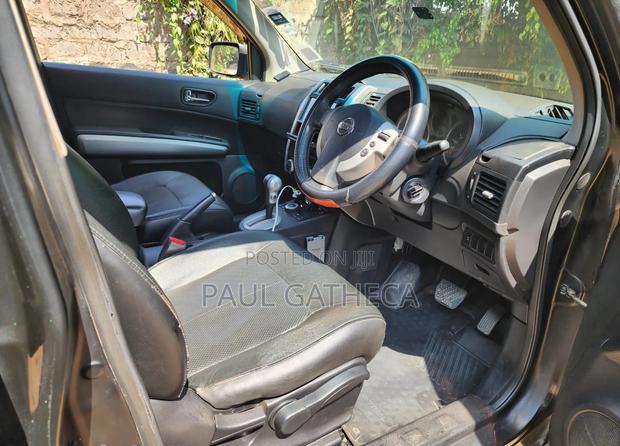 Nissan X-Trail 2010 Black