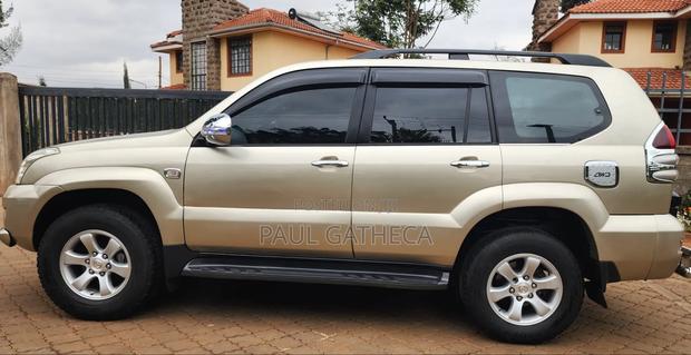 Toyota Land Cruiser Prado 2003 Gold