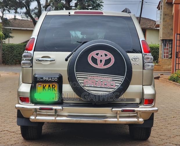 Toyota Land Cruiser Prado 2003 Gold