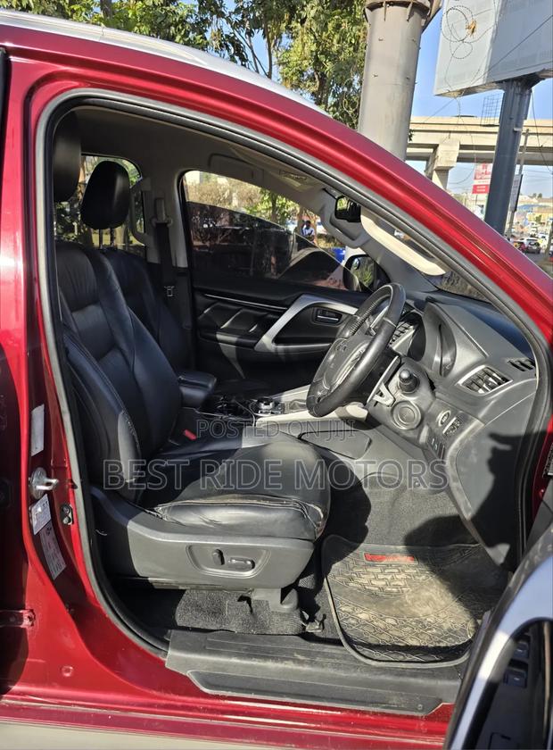 Mitsubishi Pajero Sport GLS 2017 Burgundy