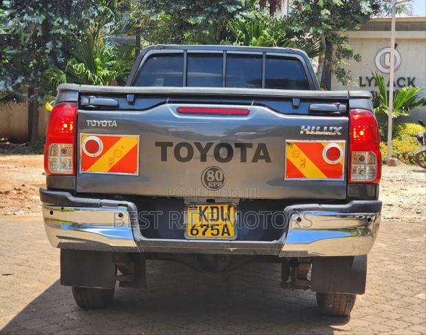 Toyota Hilux Revo Single Cab Deisel 2.4 RWD 2018