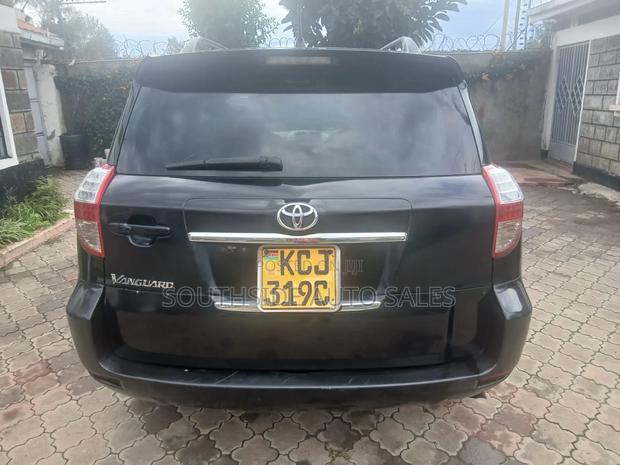 Toyota Vanguard 2009 Black