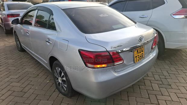 Toyota Premio 1.8 FWD 2017 Silver