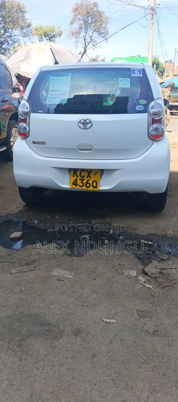 Toyota Passo 2012 White