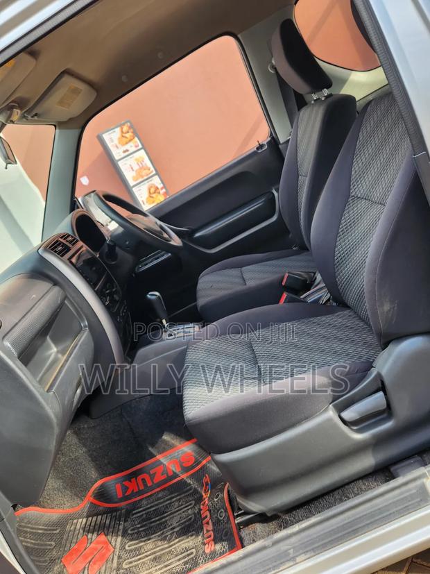 Suzuki Jimny 2015 Silver
