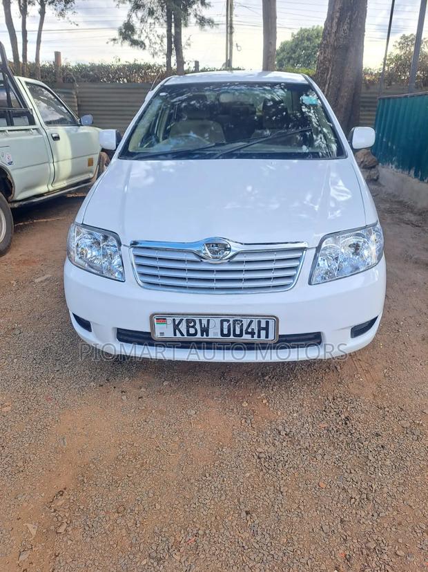 Toyota Corolla 2006 White