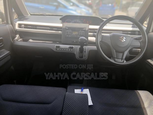 Suzuki Wagon R 2019 White