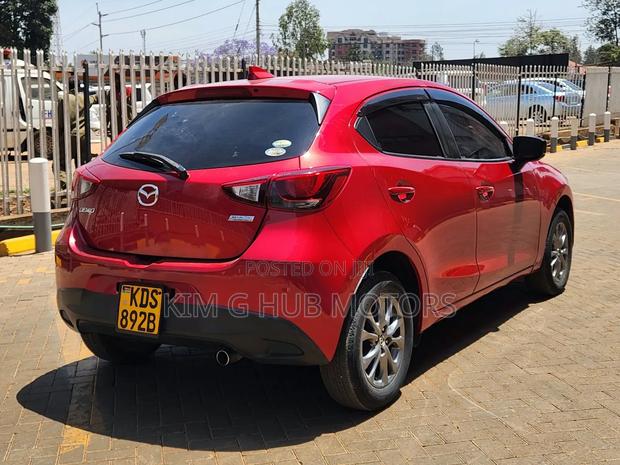 Mazda Demio 2017 Red